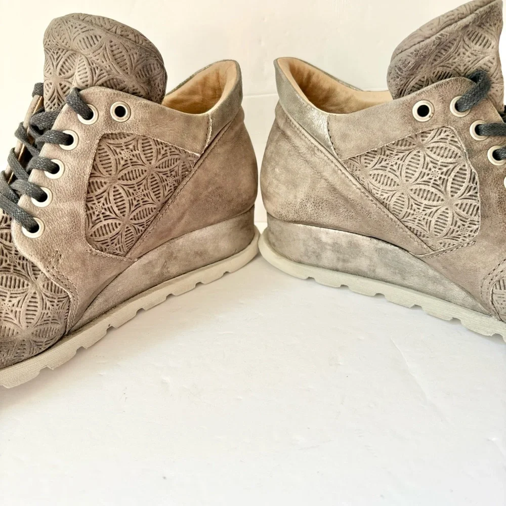 Miz Mooz Gray Leather Chalice Hightop Sneakers Shoes